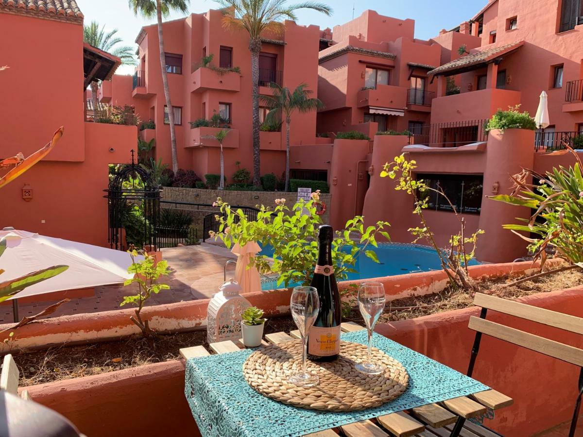 Beachside Apartment In Marbella Eksteriør billede