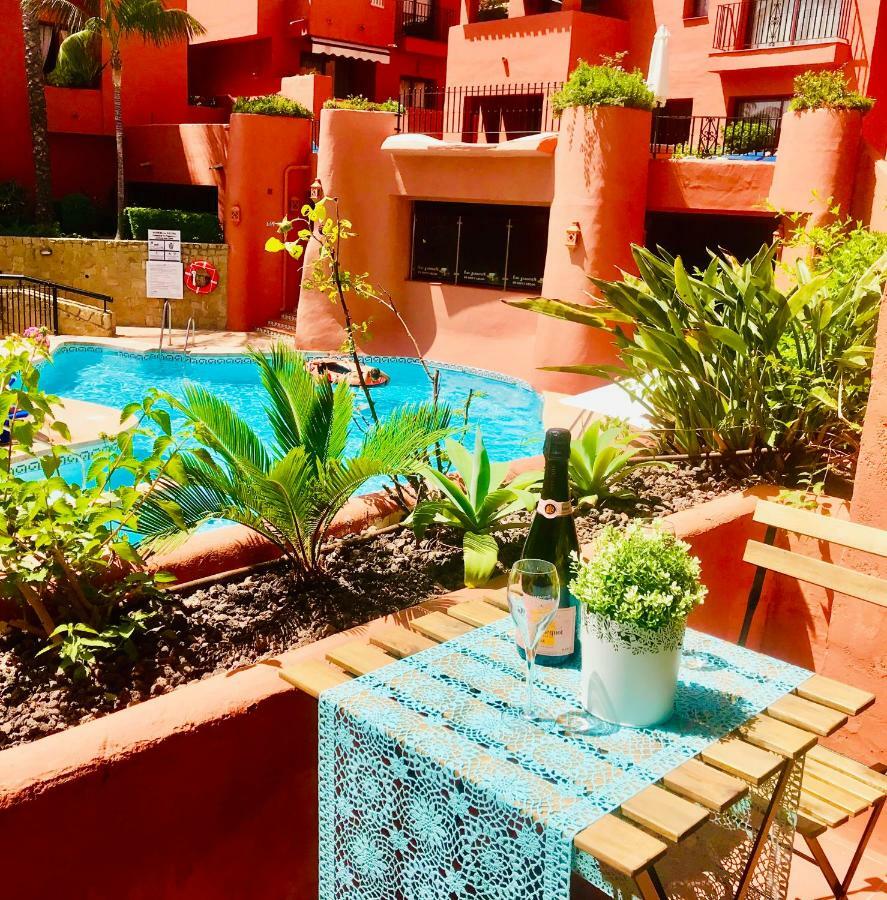 Beachside Apartment In Marbella Eksteriør billede