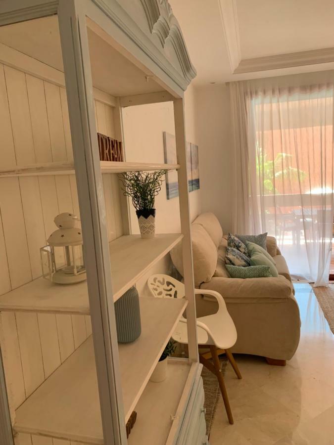Beachside Apartment In Marbella Eksteriør billede