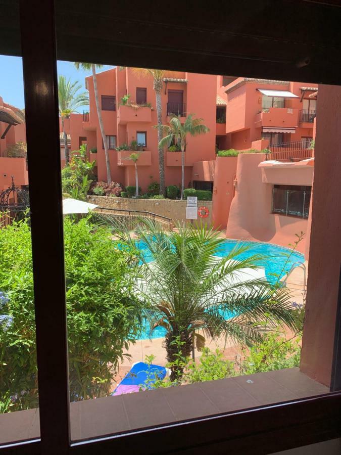 Beachside Apartment In Marbella Eksteriør billede
