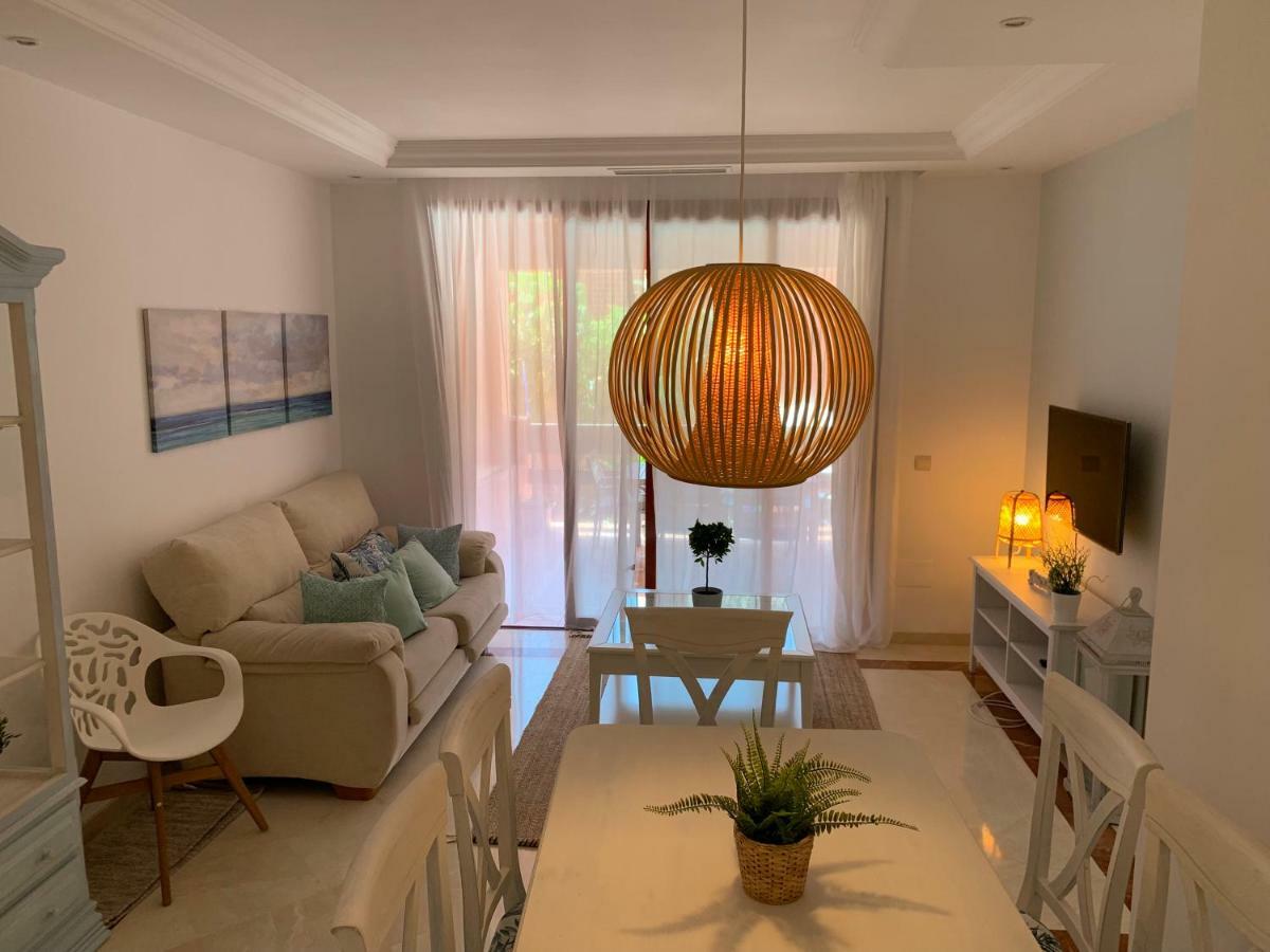 Beachside Apartment In Marbella Eksteriør billede