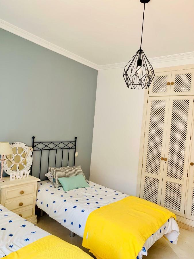 Beachside Apartment In Marbella Eksteriør billede